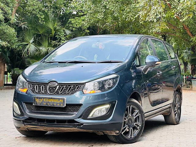 Used Mahindra Marazzo [2018-2020] M8 7 STR in Delhi