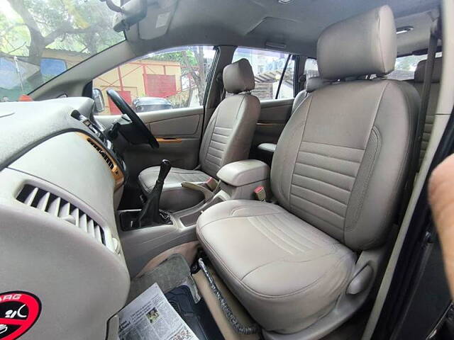 Used Toyota Innova [2009-2012] 2.5 VX 8 STR BS-IV in Mumbai