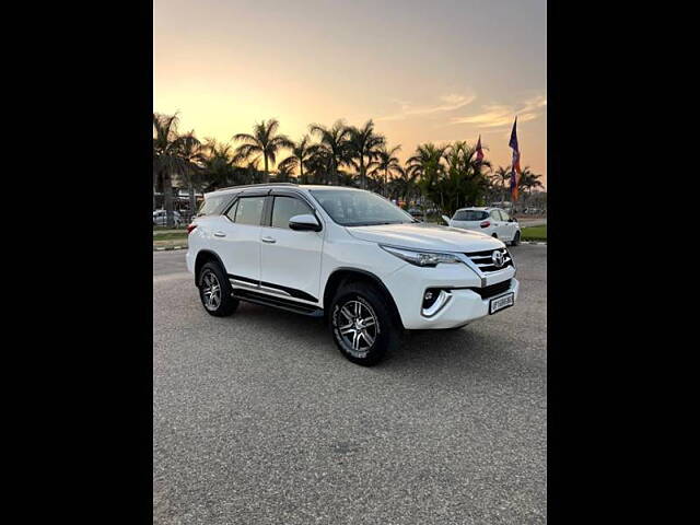 Used Toyota Fortuner [2016-2021] 2.8 4x2 MT [2016-2020] in Chandigarh
