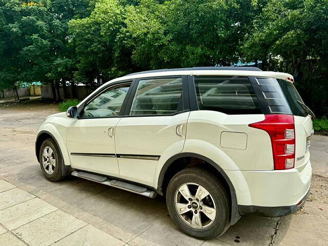 Used Mahindra XUV500 [2011-2015] W8 2013 in Vadodara