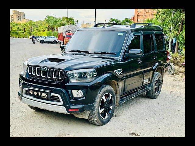 Used Mahindra Scorpio S11 MT 7S CC in Delhi