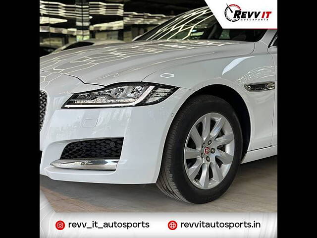 Used Jaguar XF Prestige Petrol CBU in Gurgaon