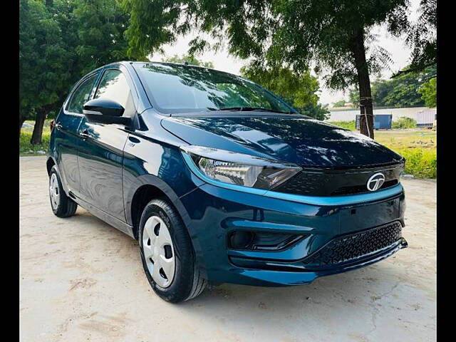 Used Tata Tiago EV XT Medium Range in Ahmedabad