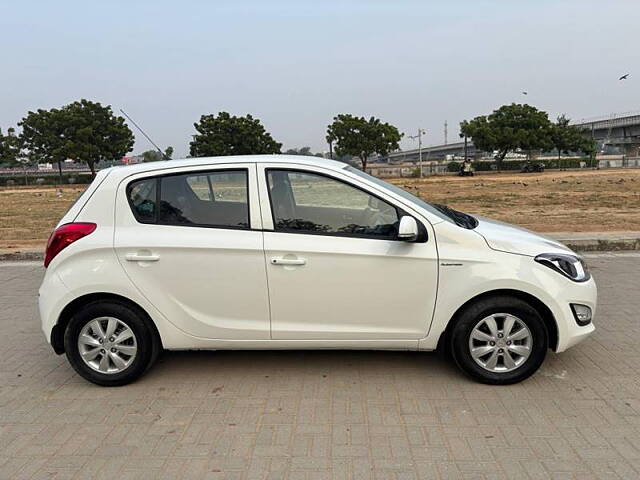 Used Hyundai i20 [2012-2014] Sportz (AT) 1.4 in Ahmedabad