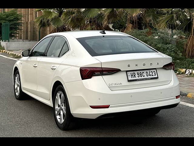 Used Skoda Octavia Style 2.0 in Delhi