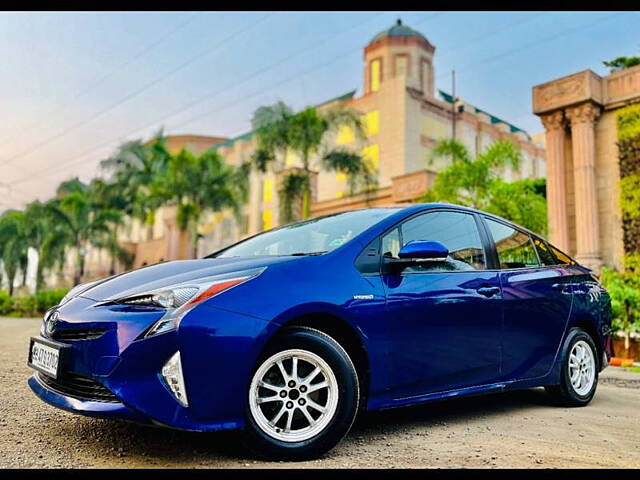 Used 2016 Toyota Prius in Mumbai