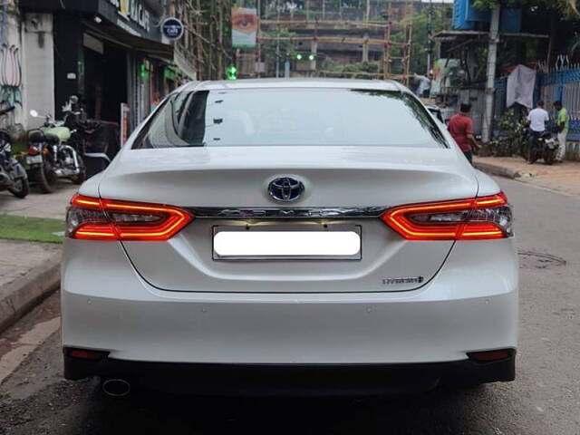 Used Toyota Camry Hybrid in Kolkata