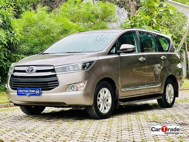 Used Toyota Innova Crysta [2016-2020] 2.4 V Diesel in Ahmedabad