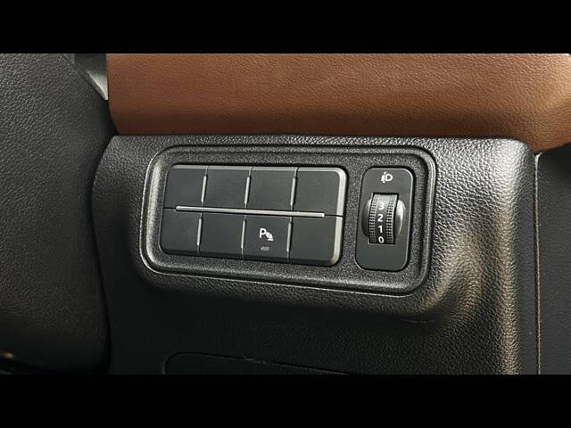 Used Mahindra Scorpio N Z8 Petrol AT 7 STR [2023-2024] in Delhi