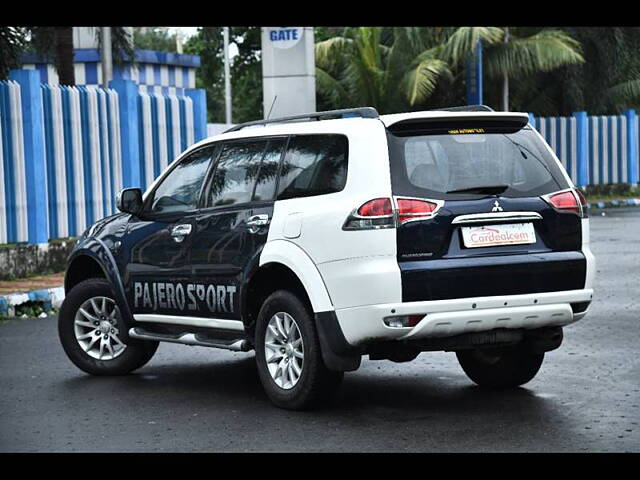 Used Mitsubishi Pajero Sport 2.5 MT in Kolkata