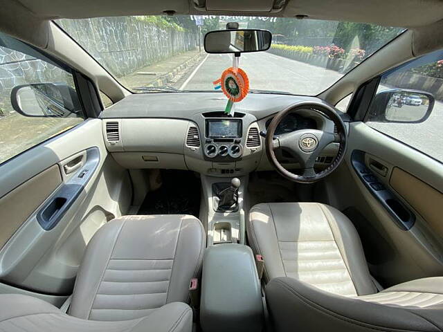 Used Toyota Innova [2005-2009] 2.5 G4 8 STR in Mumbai