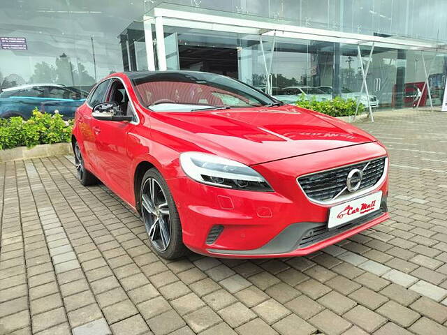 Used Volvo V40 [2016-2019] D3 R-Design in Nashik