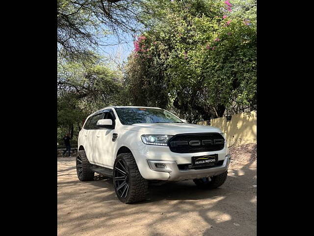 Used Ford Endeavour [2016-2019] Trend 3.2 4x4 AT in Delhi