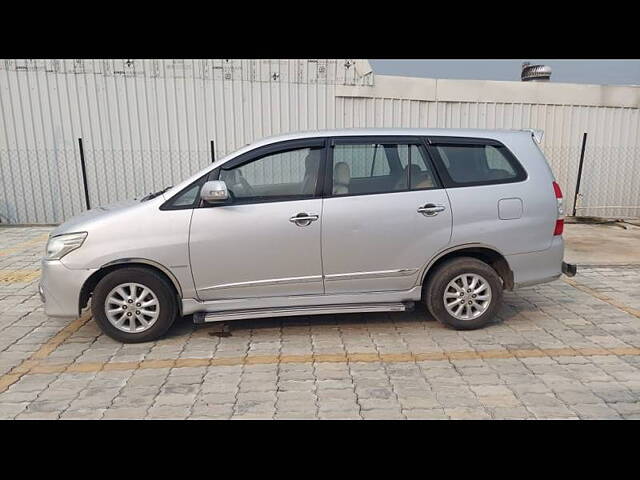 Used Toyota Innova [2013-2014] 2.5 VX 8 STR BS-III in Hyderabad