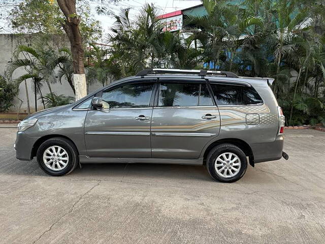 Used Toyota Innova [2005-2009] 2.5 V 7 STR in Jalgaon