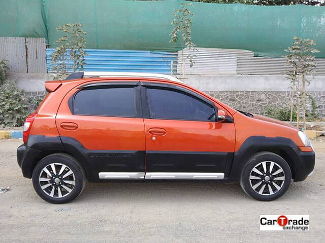 Used Toyota Etios Cross 1.2 G in Thane