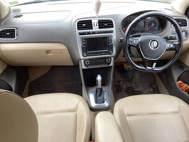 Used Volkswagen Vento [2015-2019] Highline Petrol AT [2015-2016] in Pune