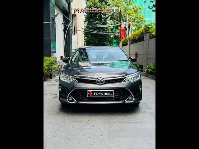 Used 2017 Toyota Camry in Kolkata