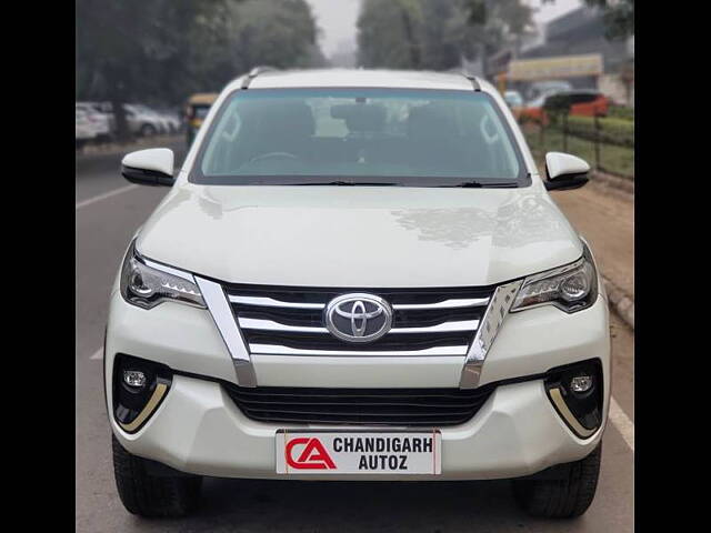 Used Toyota Fortuner [2016-2021] 2.8 4x2 AT [2016-2020] in Chandigarh