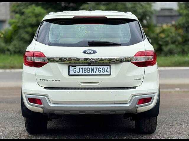 Used Ford Endeavour [2016-2019] Titanium 3.2 4x4 AT in Surat