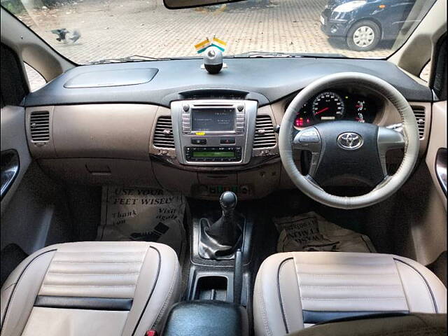 Used Toyota Innova [2013-2014] 2.5 VX 8 STR BS-IV in Kolkata