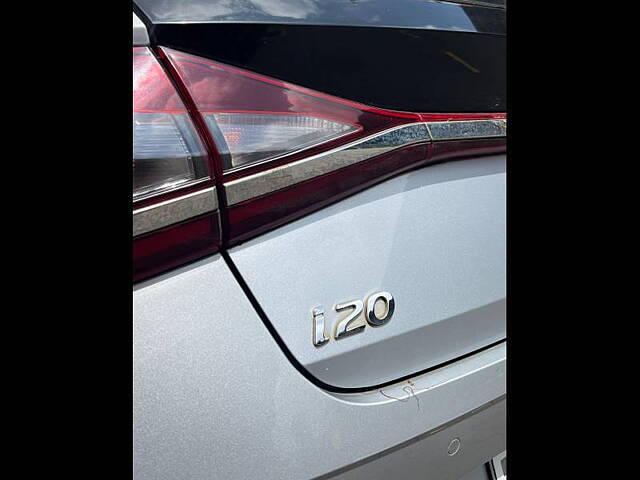 Used Hyundai i20 [2020-2023] Sportz 1.2 IVT [2020-2023] in Mumbai