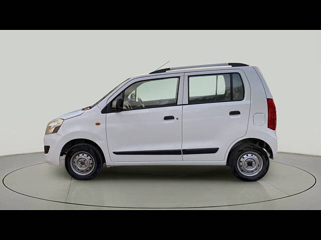 Used Maruti Suzuki Wagon R 1.0 [2014-2019] LXI in Ahmedabad