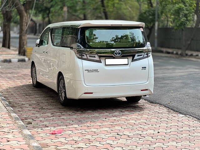 Used Toyota Vellfire VIP – Executive Lounge in Delhi