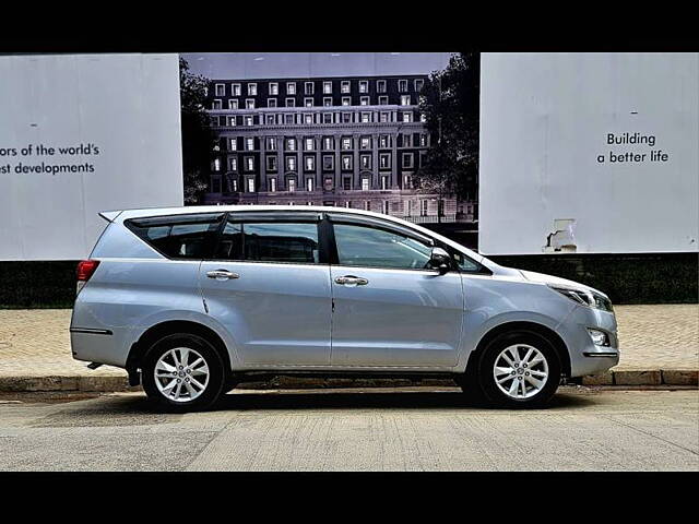 Used Toyota Innova Crysta [2016-2020] 2.4 G 7 STR [2016-2017] in Mumbai