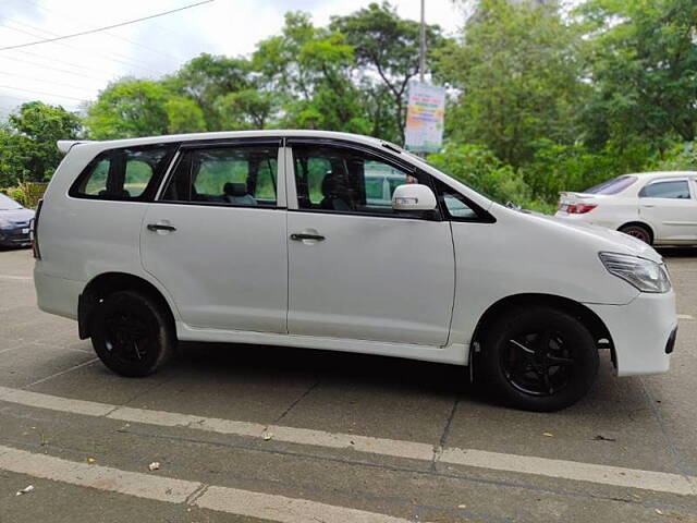 Used Toyota Innova [2005-2009] 2.5 G4 8 STR in Mumbai