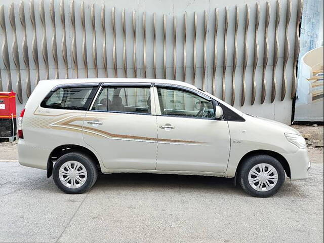 Used Toyota Innova [2005-2009] 2.5 G4 8 STR in Mumbai