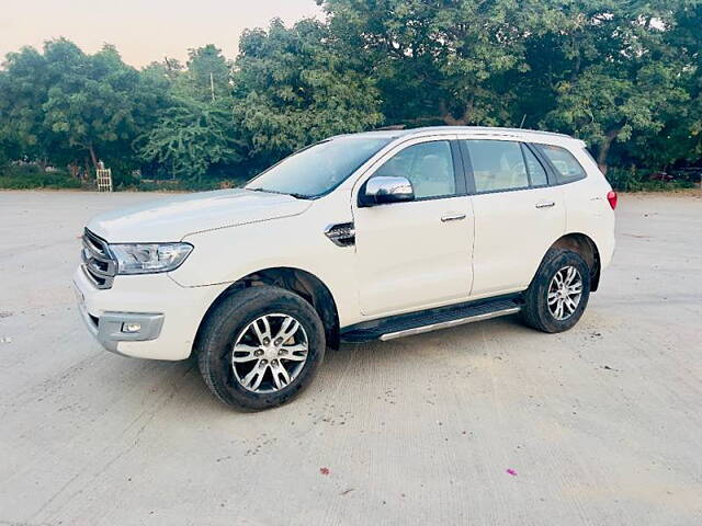 Used Ford Endeavour [2016-2019] Titanium 3.2 4x4 AT in Gurgaon