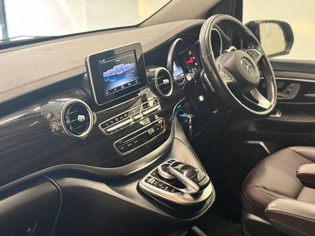 Used Mercedes-Benz V-Class Expression ELWB [2019-2020] in Delhi