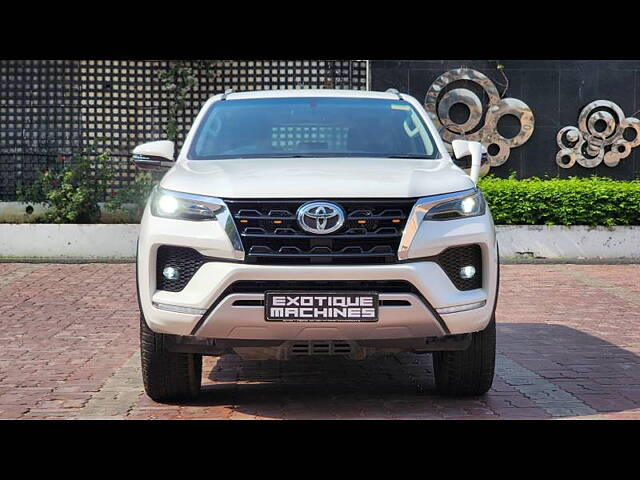 Used Toyota Fortuner 4X4 AT 2.8 Diesel in Lucknow