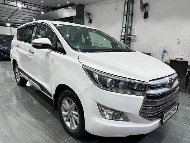 Used Toyota Innova Crysta [2016-2020] 2.4 V Diesel in Thane