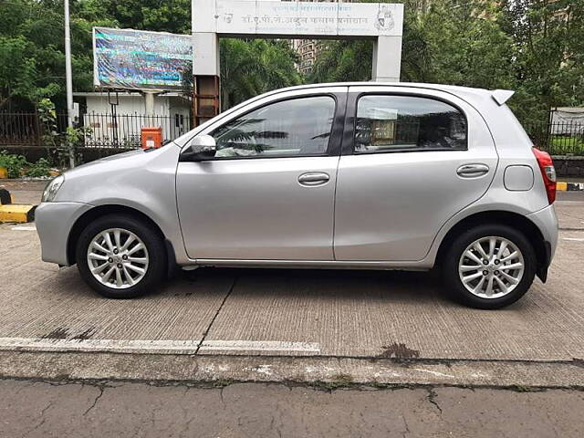 Used Toyota Etios Liva VX in Mumbai