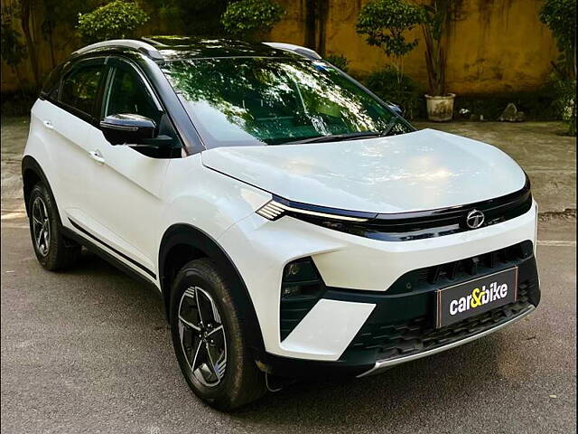 Used Tata Nexon Fearless Plus (S) 1.2 Petrol 7DCA Dual Tone in Delhi