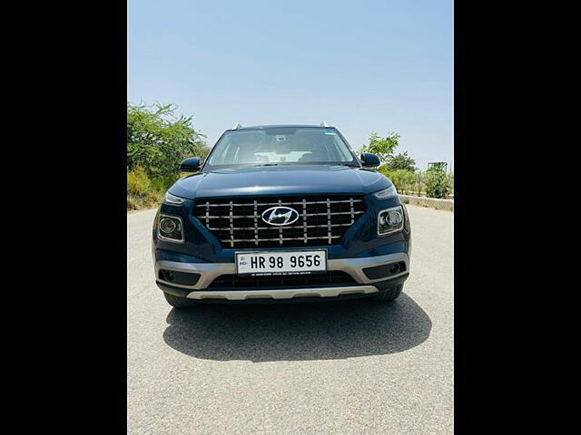 Used 2020 Hyundai Venue in Delhi