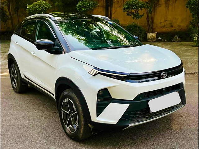 Used Tata Nexon Fearless Plus (S) 1.2 Petrol 6MT Dual Tone in Delhi