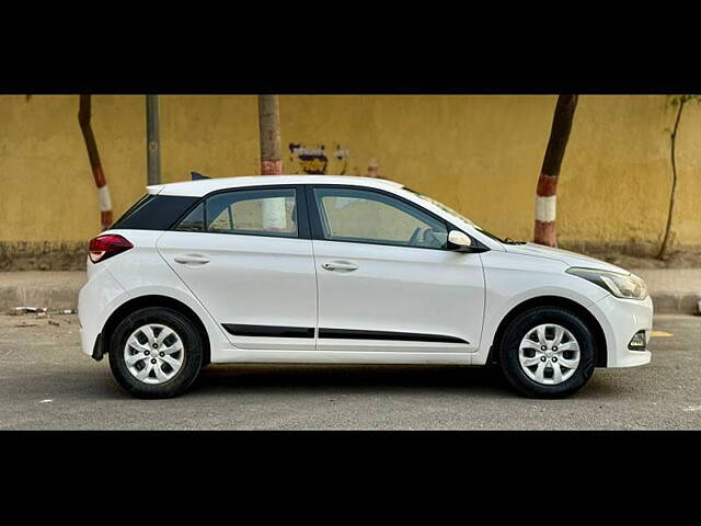 Used Hyundai i20 [2012-2014] Sportz 1.2 in Delhi