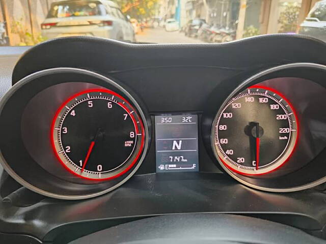 Used Maruti Suzuki Swift [2018-2021] VXi AMT in Delhi