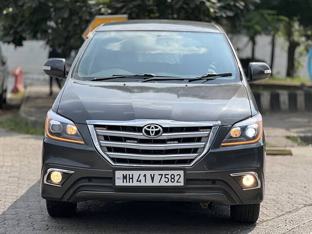 Used Toyota Innova [2013-2014] 2.5 VX 8 STR BS-III in Mumbai