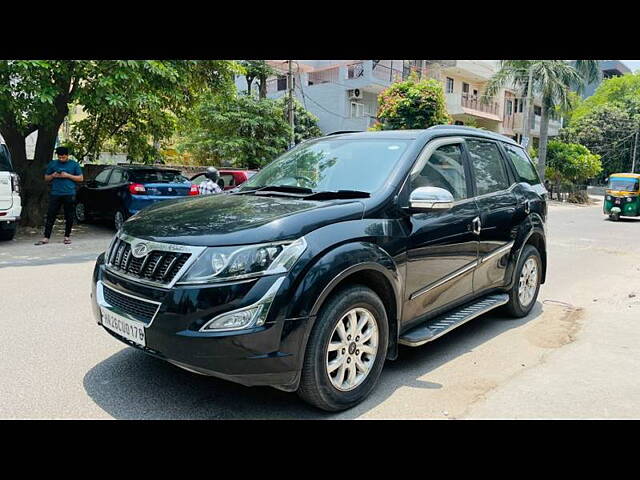 Used Mahindra XUV500 [2015-2018] W10 AWD in Delhi