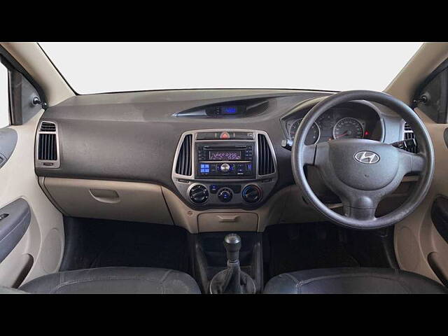 Used Hyundai i20 [2010-2012] Magna 1.2 in Ahmedabad