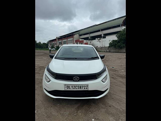 Used 2020 Tata Altroz in Delhi