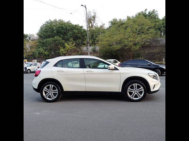 Used Mercedes-Benz GLA [2017-2020] 200 d Sport in Delhi