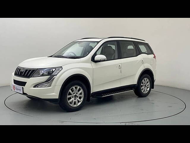 Used 2017 Mahindra XUV500 in Ahmedabad