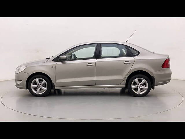 Used Skoda Rapid [2011-2014] Elegance 1.6 MPI MT in Hyderabad