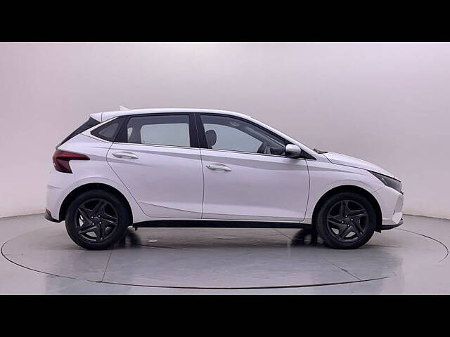 Used Hyundai i20 [2020-2023] Sportz 1.2 MT [2020-2023] in Bangalore