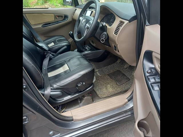 Used Toyota Innova [2015-2016] 2.5 G BS IV 8 STR in Thane